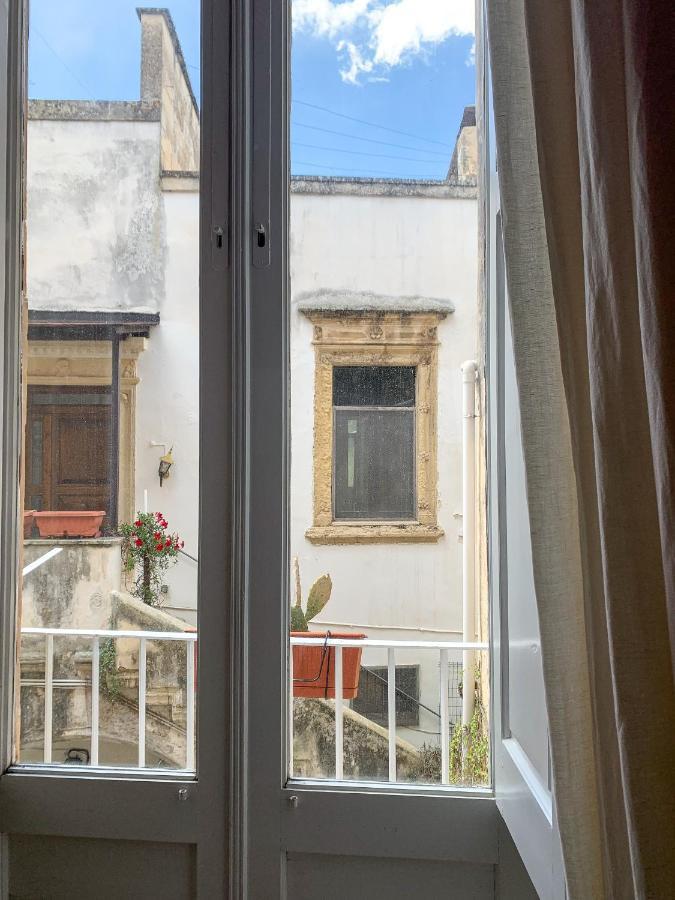 4 Balconi Rooms-Boutique B&B Lecce Exterior foto