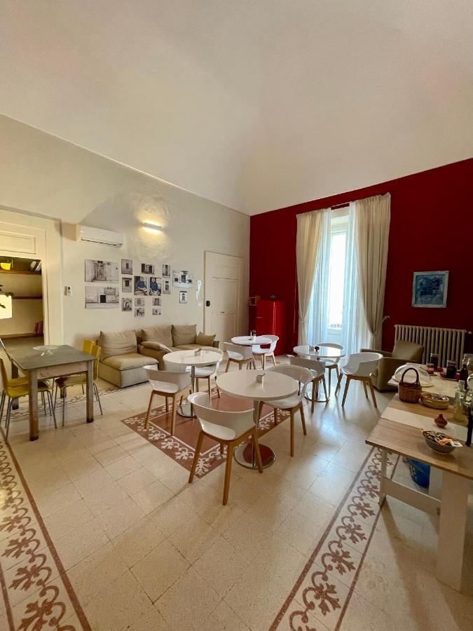 4 Balconi Rooms-Boutique B&B Lecce Exterior foto